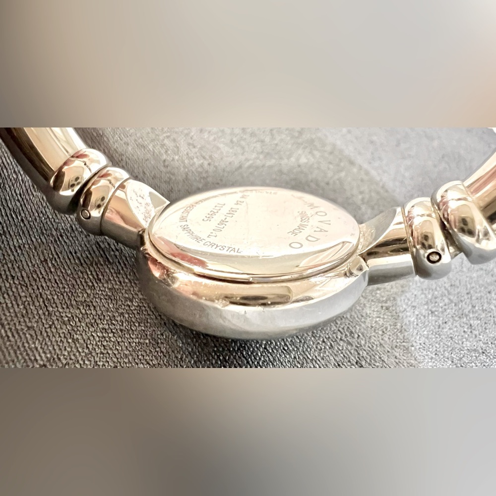 Movado Bareleto Ladies Watch. Silver. Mirror face. Needs new battery. - Picture 9 of 16